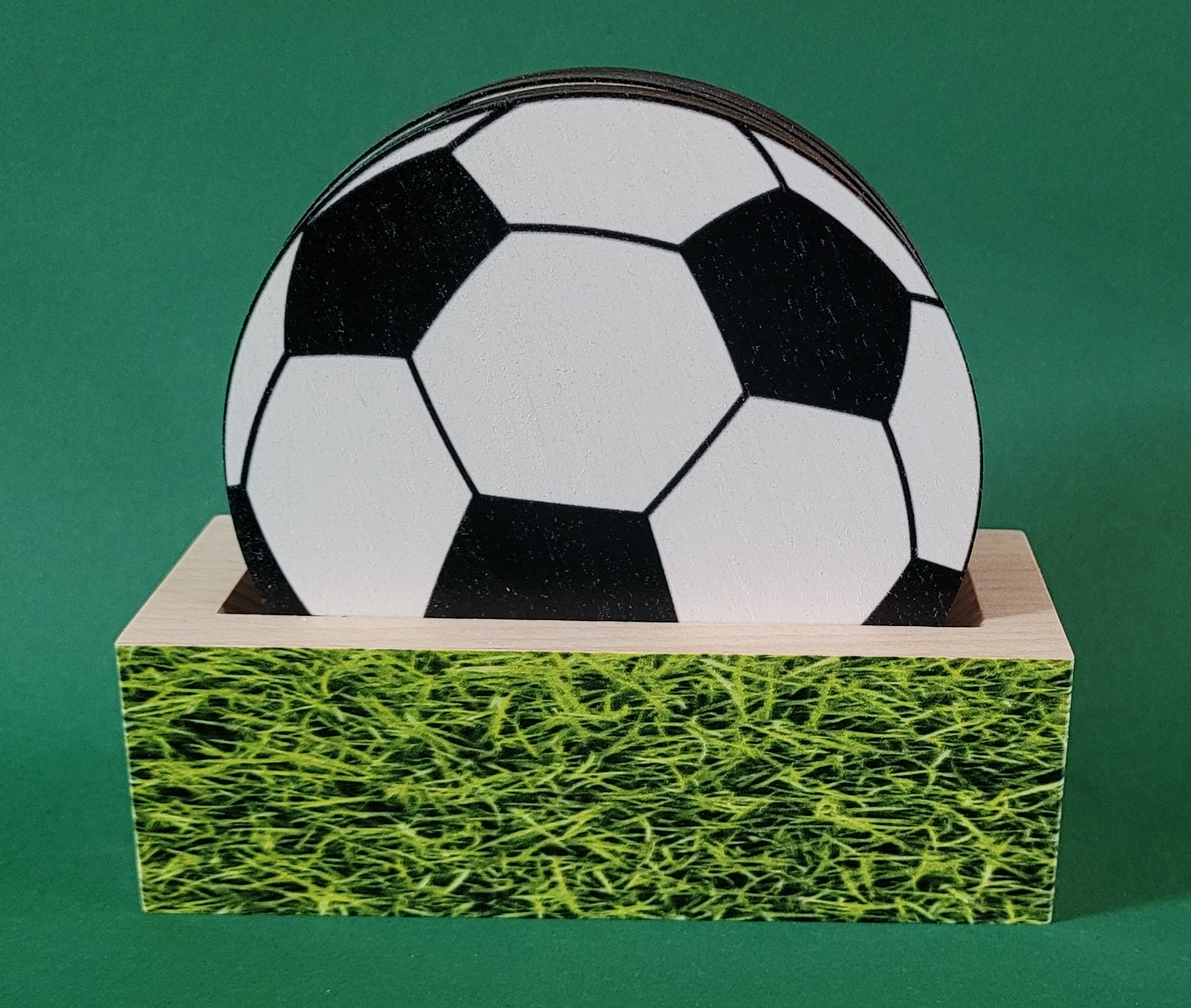 Pallot, 9 kappaletta yhdessä piilotettuna